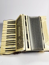 Fisarmonica vintage Hohner