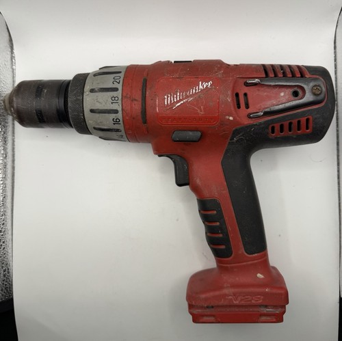 Milwaukee 0724 v28 - v28,, m28