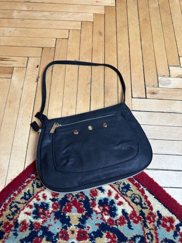 Yves saint laurent parfums - yves,