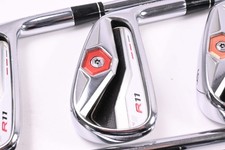 Taylormade R11 ferri da stiro