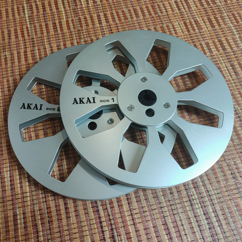 Nuovo one pair sliver - nuovo, akai