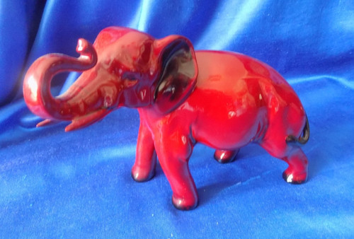 Royal doulton elefante - -,