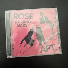 Rose (of BlackPink) Apt