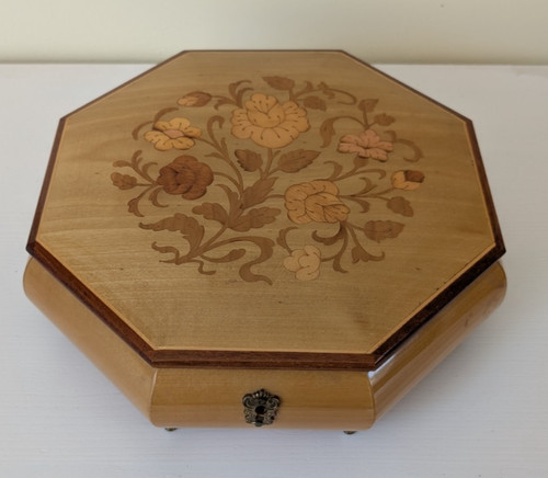 Vintage wooden sorrento inlaid - sorrento,