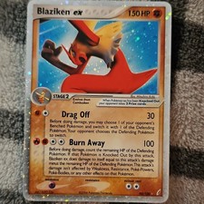 Carta Pokémon Blaziken EX