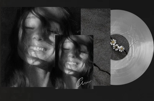 Ariana grande petal vinyl - ariana,