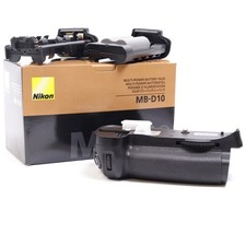 Nikon MB-D10 Battery Grip