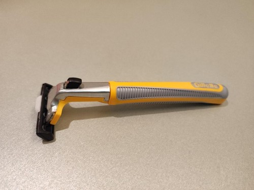 Rasoio gillette contour - rasoio,