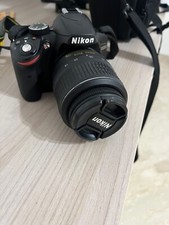Fotocamera Nikon D3200 obiettivo 15-55VR pari al nuovo. Borsa in omaggio