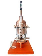 alambicco distillatore in rame