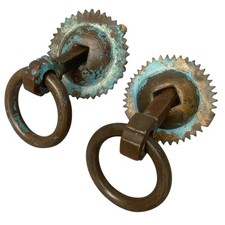 Maniglia o battente per porta