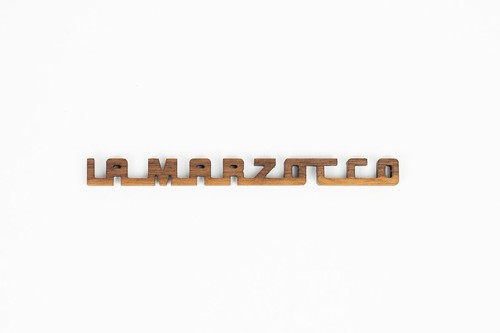 Marzocco scritta legno - la,