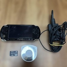 Sony PSP-3000 Console con Memory Stick da 2 GB, caricatore e custodia per il trasporto
