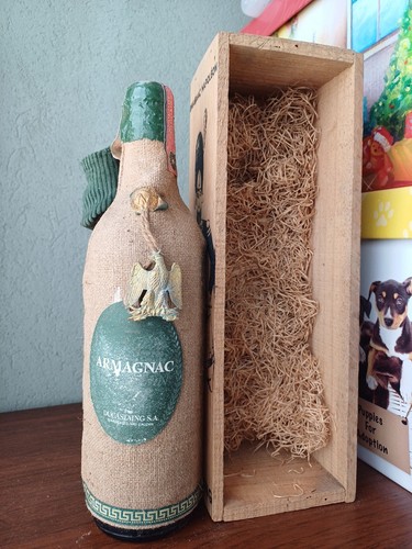 Vintage armagnac - vintage,