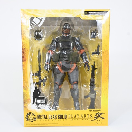 Play arts kai snake battle - kai,