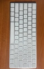 Apple Magic Keyboard - White