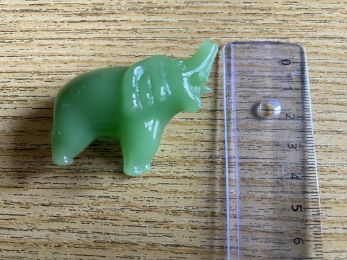 Statuetta elefante verde giada - elefante,