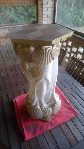 Colonna porta vaso - , in