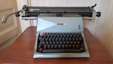 Macchina Da Scrivere Olivetti 82 Diaspron Vintage