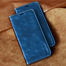 Custodia protettiva in pelle