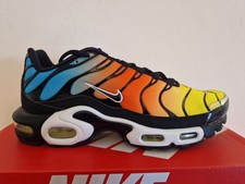 NIKE AIR MAX PLUS MULTICOLOR