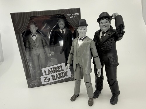 Wandering planet laurel - planet, &