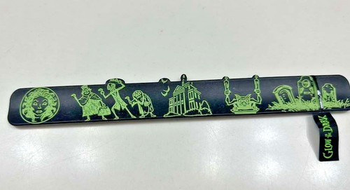 ^Bracciale schiaffo fantasmi