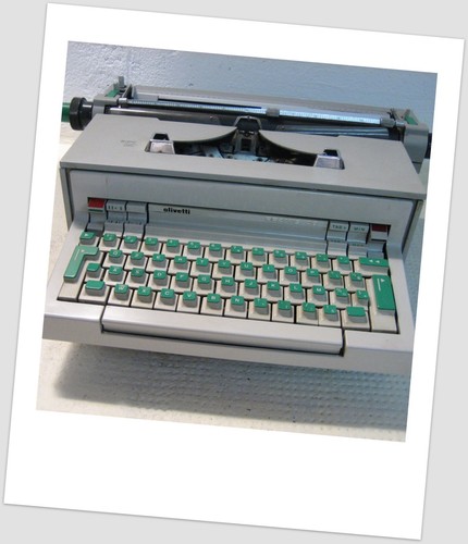 Macchina scrivere elettrica