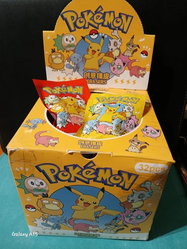 Action figure pokemon - action,