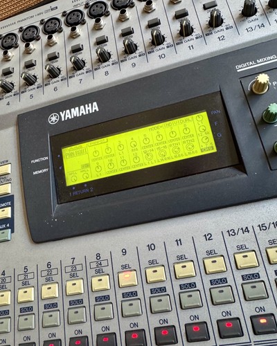 Mixer yamaha 01v flight - flight, case