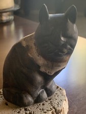 Vintage Maigon Daga Modernist