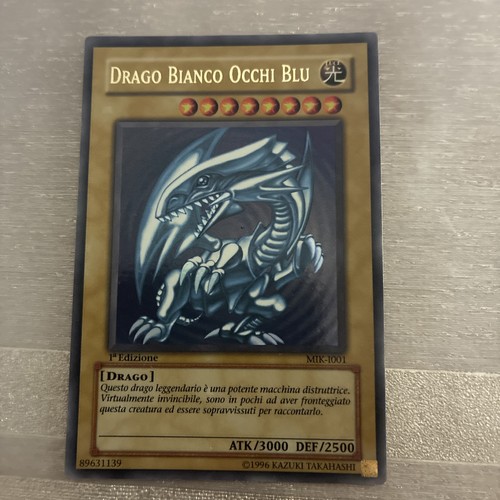 Drago bianco occhi - drago, blu