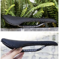 Sella bici carbonio stampata