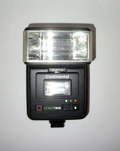 Flash continental xf300 twin - flash,