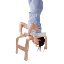 Panca con poggiatesta yoga
