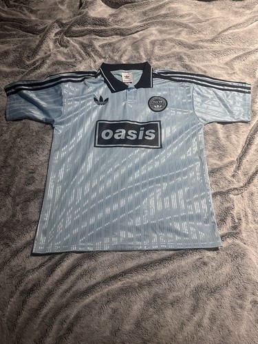 Adidas originals oasis live - oasis,