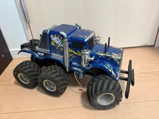 Camion radiocomandato blu