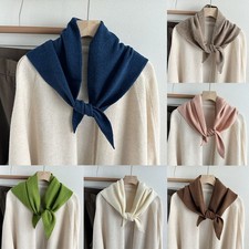 Sciarpa triangolare in maglia