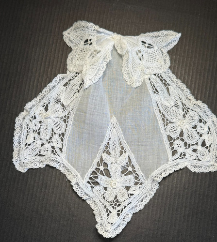 Dentelle ancienne petite - ancienne, -petite