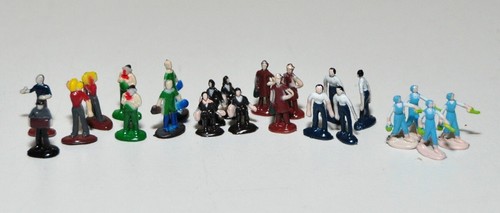 Lotto miniatura personaggi