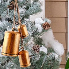 Antiche campane dorate con