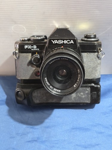 Yashica quartz 35mm non - 35mm,