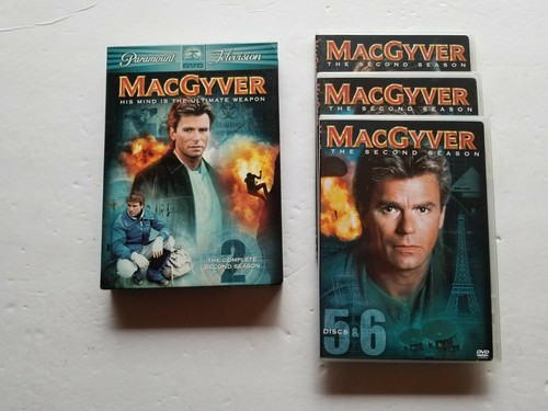Macgyver the complete second - macgyver,