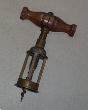 RARO e Vecchio CAVATAPPI in ottone a 4 colonne, con il manico in legno