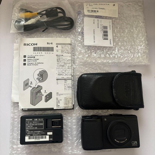 Fotocamera digitale compatta