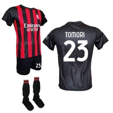 Kit Maglia Tomori 23 Milan Pantaloncino Nero e Calzettoni 2025-2026 ufficiale