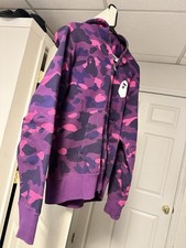 Felpa con cappuccio e zip A