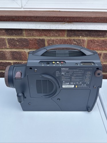 Proiettore lcd infocus lp735 - lcd,