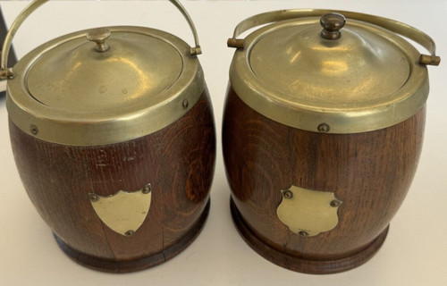 Pair vintage wooden biscuit - vintage,