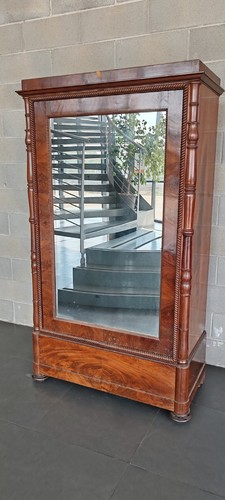 Armadio una porta stile - una,